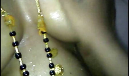 Busty Indian Aunty CUM شریک زندگی خود را در Boobs منتشر کرد فیلم سکسی من و مامان