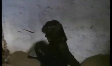 همسر بالغ روسی سکس پسرومامان آماده عاشق جوان است